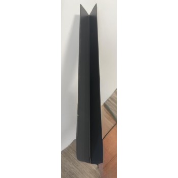 INSIDE CORNER GREY